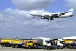 Airplane landing at Ben Gurion