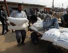 Arabs pick up humanitarian aid