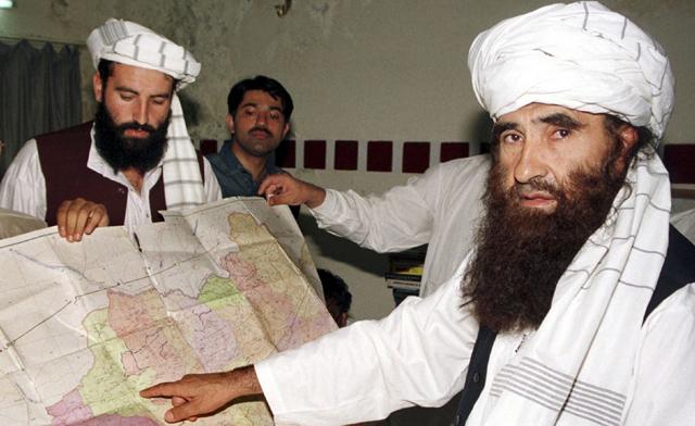 Jalaluddin Haqqani (R) his son Naziruddin (L) l(Photo by Reuters)