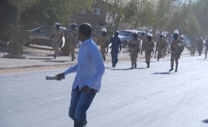 Sudan police raid campus
