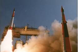 Arrow missile