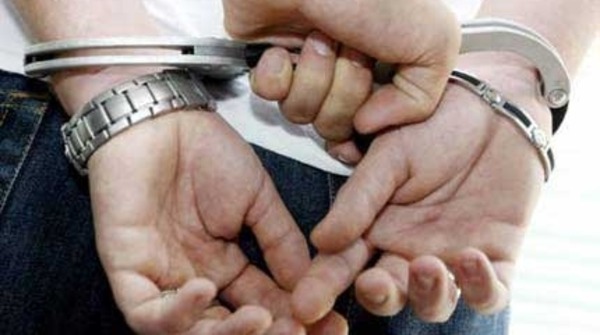 A U.S. man flying to Syria was arrested at a Chicago airport Reuters