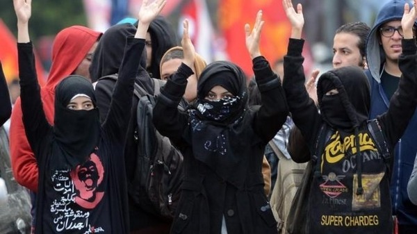 The Black Bloc members present themselves as the defenders of protesters AFP