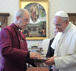 Pope with Anglican leader