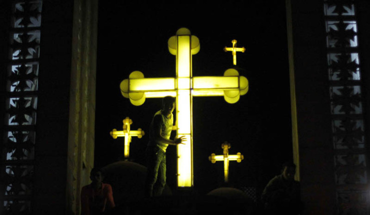 Cross