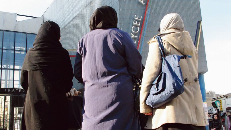 Muslim women in France