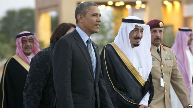 Saudi Arabias Crown Prince Salman bin Abdulaziz Al Saud escort President Barack Obama