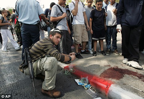 Jewish Man Stabbed in Jerusalem
