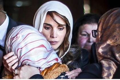 Jordans Queen Rania pays condolence visit to Maaz al-Kassasbehs family - Reuters