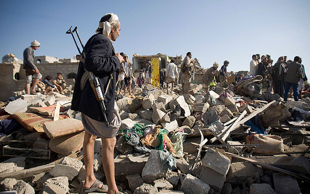 destroyed-houses-near-sanaa